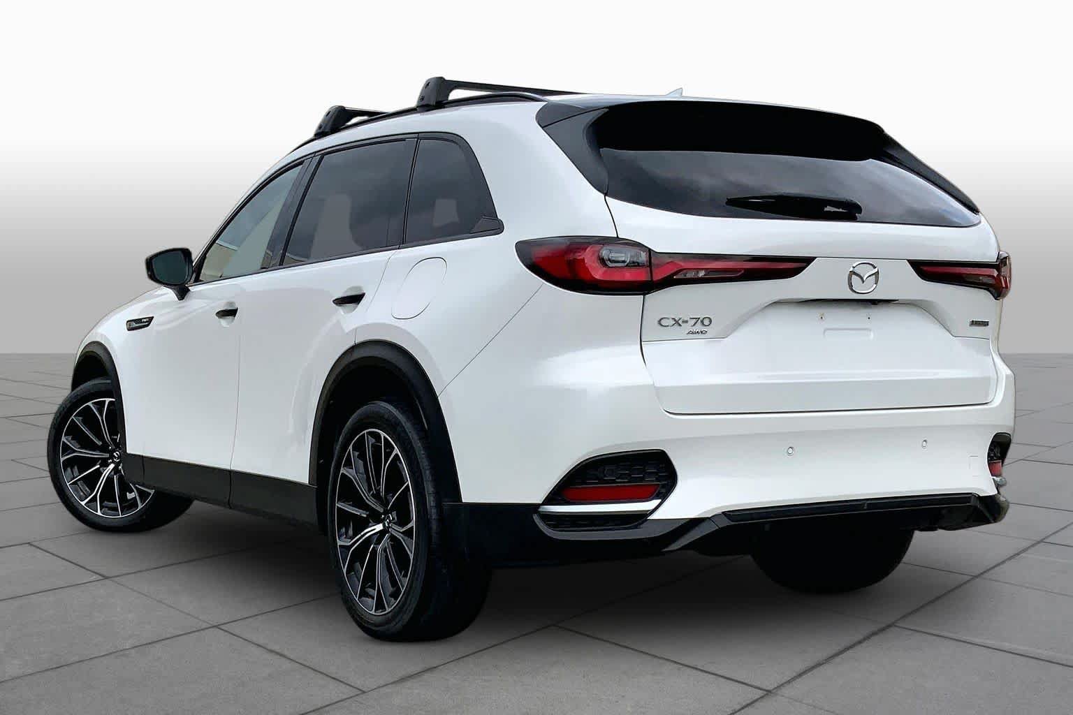 Certified 2025 MAZDA CX-70 Plug-In Hybrid w/ Premium Pkg AWD/4WD image 12