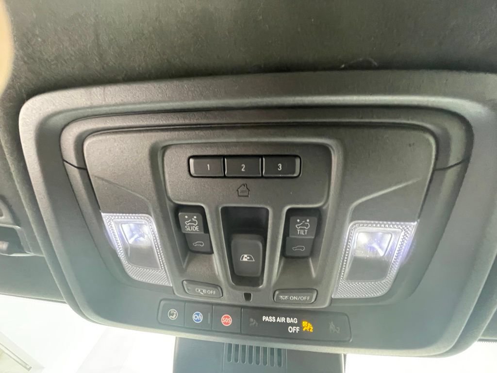 Used 2022 GMC Sierra 1500 Denali Ultimate AWD/4WD image 25