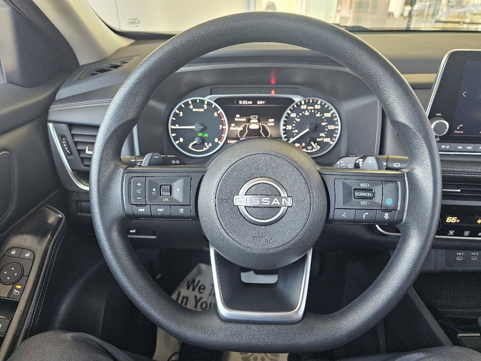 Used 2024 Nissan Rogue SV FWD image 19