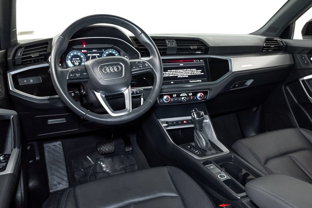 Used 2025 Audi Q3 2.0T Premium AWD/4WD image 7