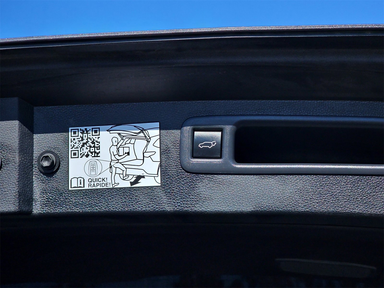 Used 2022 Toyota Highlander Limited image 15