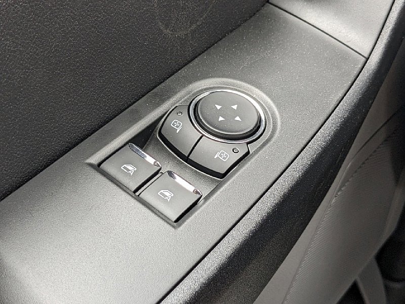 New 2025 Ford F550 4x4 Regular Cab Super Duty image 32