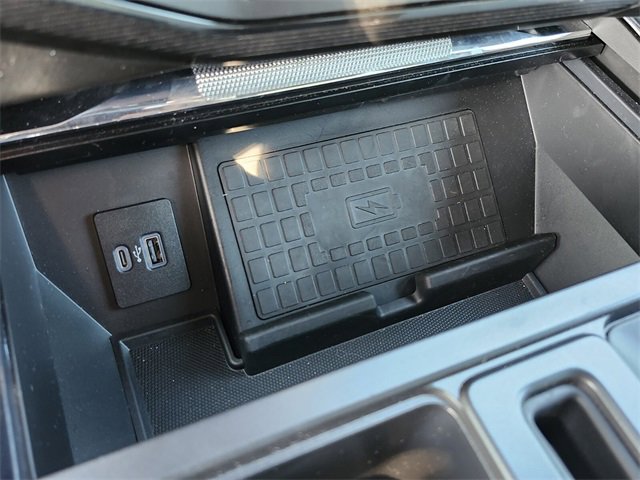 Used 2022 Ford F150 Lightning Platinum image 20