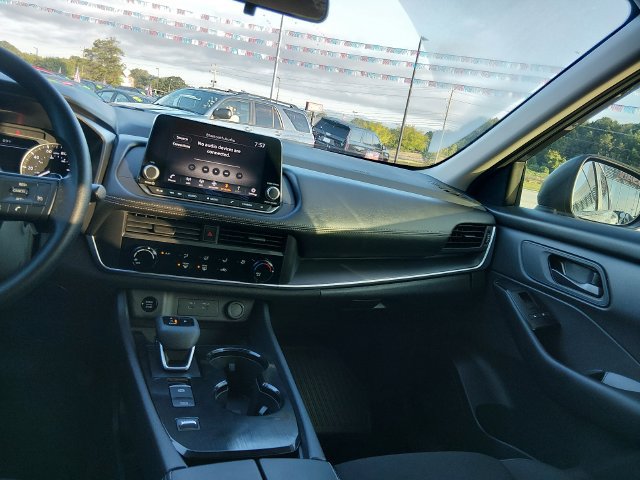 Certified 2026 Nissan Rogue S FWD image 11
