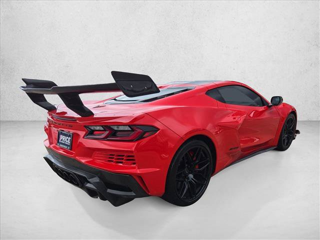 Used 2024 Chevrolet Corvette Z06 w/ Stealth Interior Trim Package RWD image 5