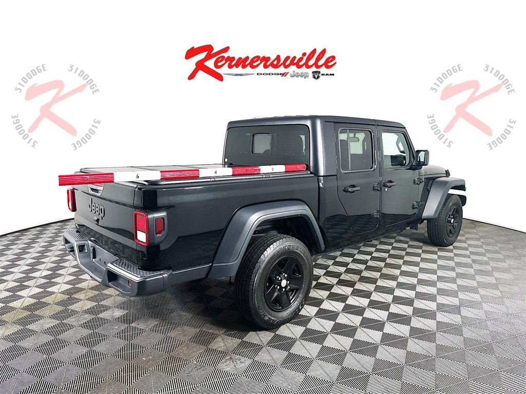 Used 2023 Jeep Gladiator Sport image 7