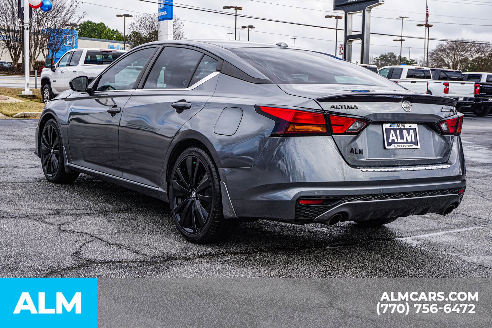 Used 2022 Nissan Altima 2.5 SR w/ Midnight Edition Package image 8