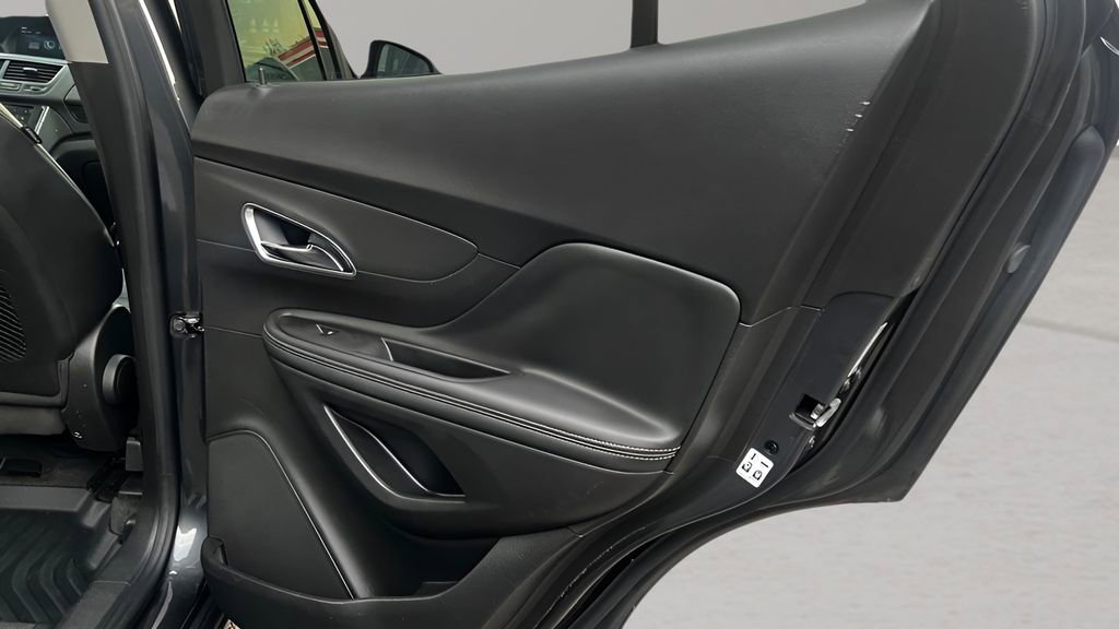 Used 2016 Buick Encore AWD image 22