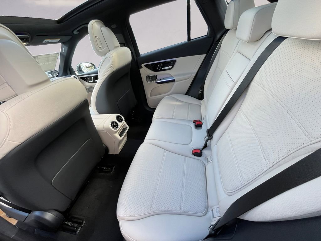 New 2026 Mercedes-Benz GLC 300 4MATIC image 8