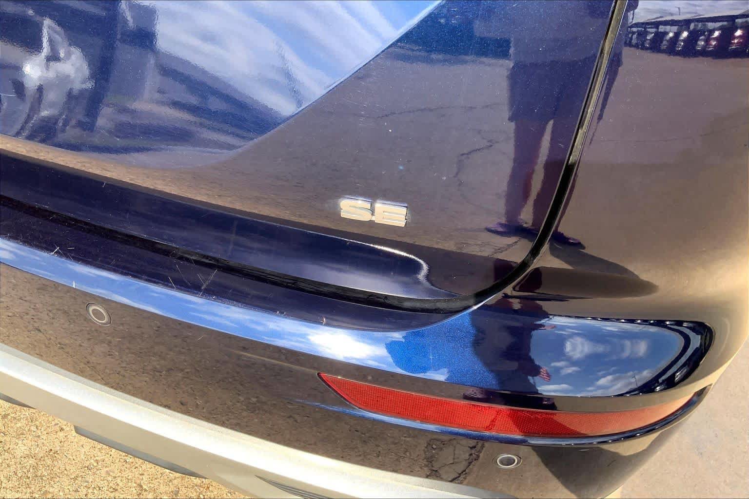 Used 2023 Mitsubishi Outlander SE AWD/4WD image 10