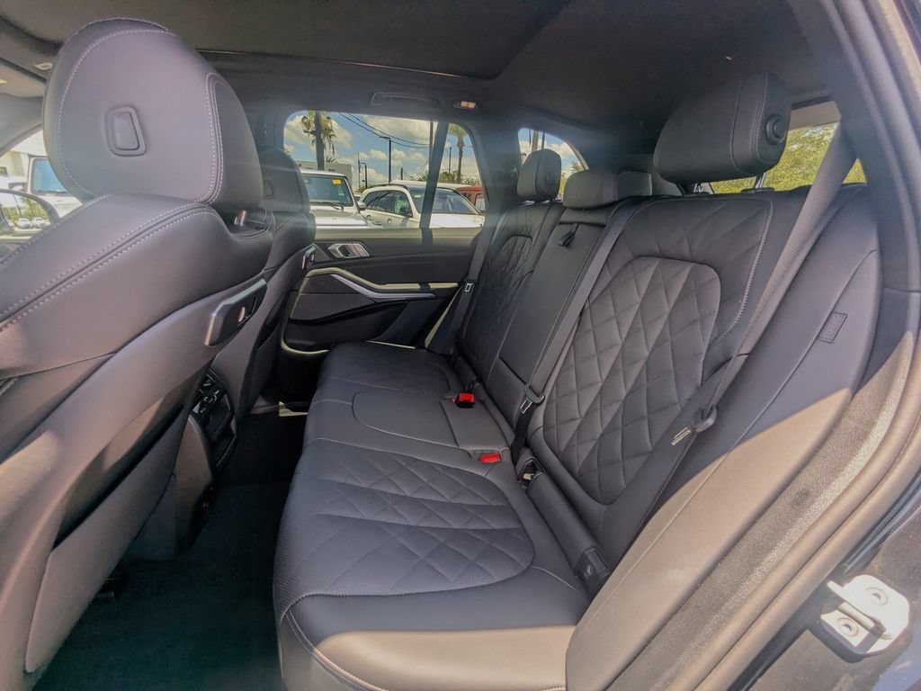Used 2026 BMW X5 sDrive40i RWD image 23