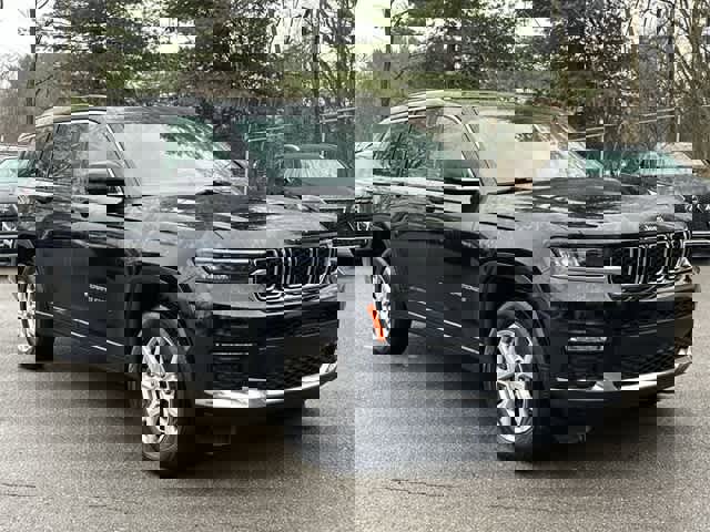 Used 2021 Jeep Grand Cherokee L Limited image 23