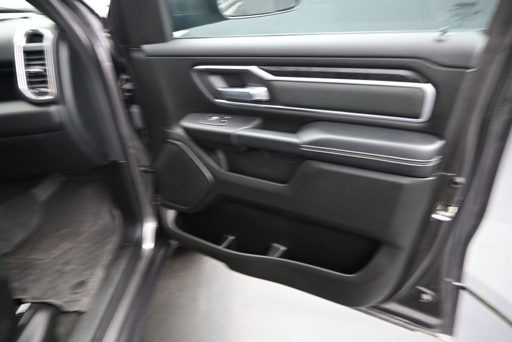 Used 2024 RAM 1500 Big Horn AWD/4WD image 26