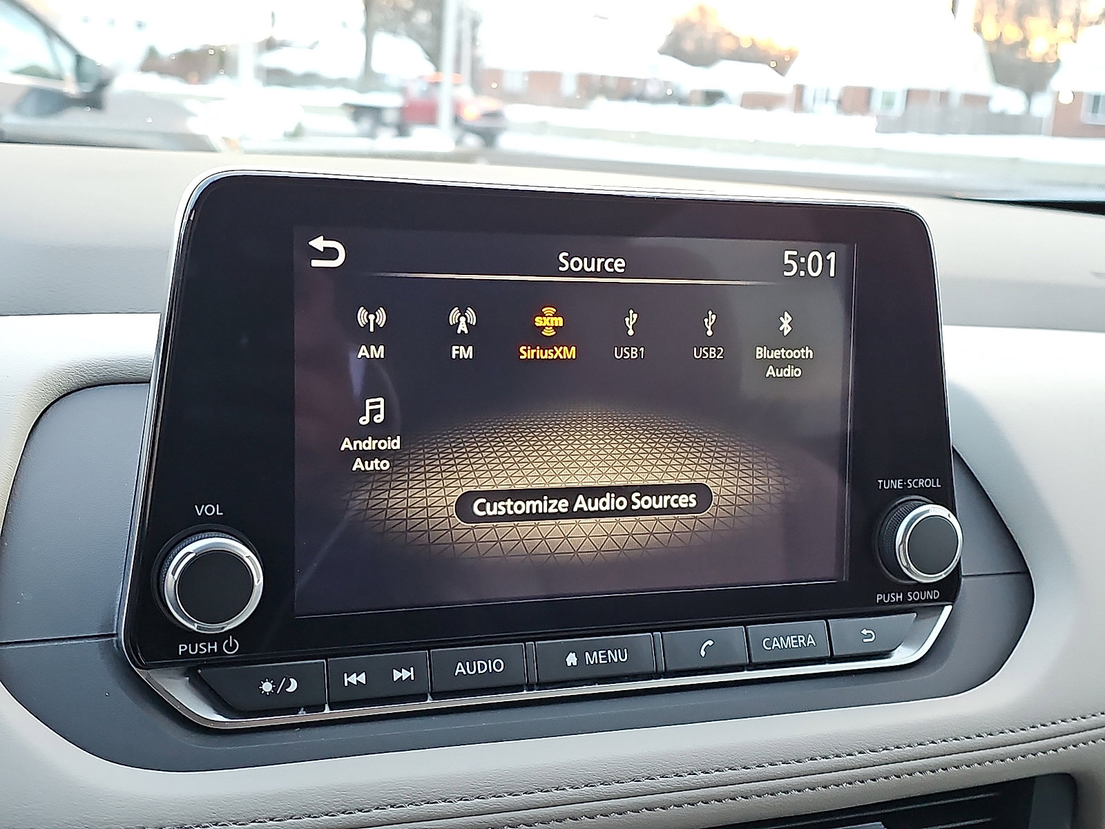 Certified 2025 Nissan Rogue SV image 27