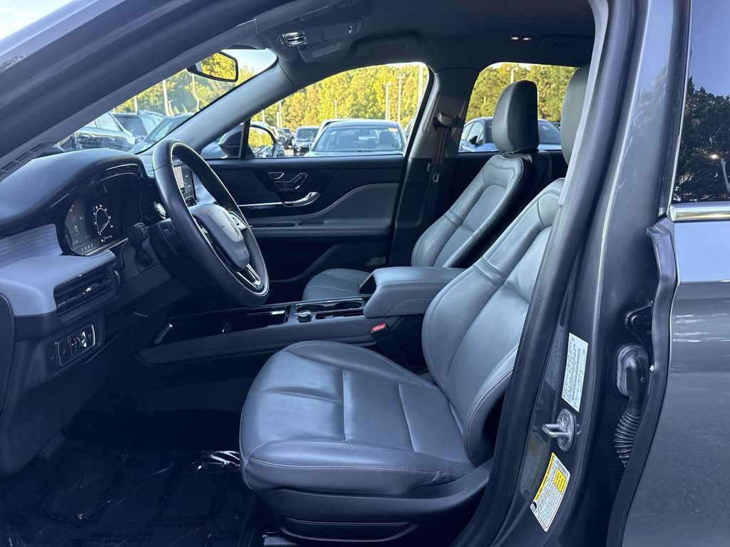 Used 2022 Lincoln Corsair AWD w/ Equipment Group 101A image 13