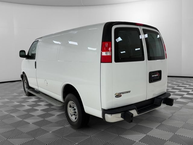 Certified 2024 Chevrolet Express 2500 w/ Driver Convenience Package RWD image 3