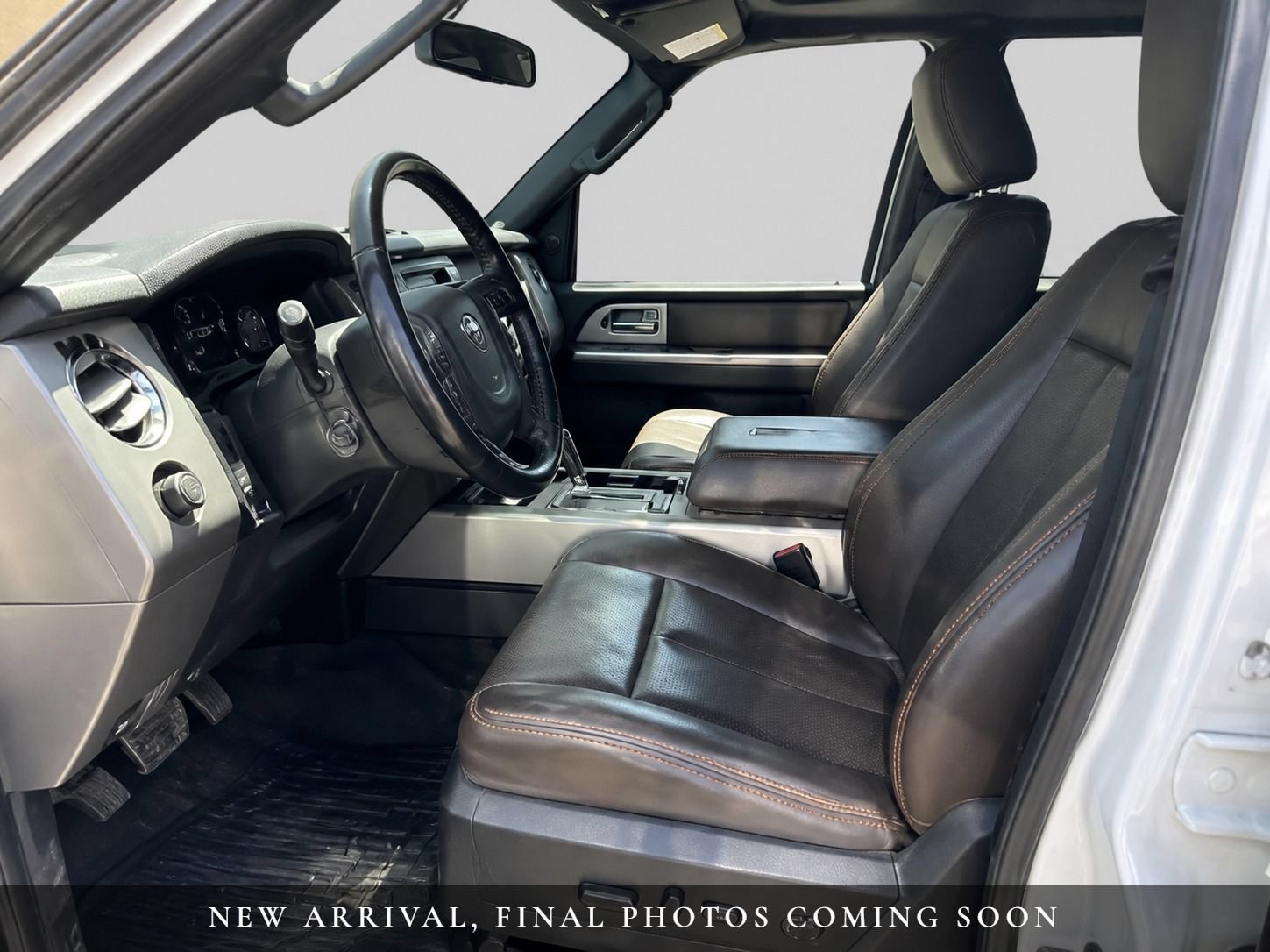 Used 2017 Ford Expedition EL King Ranch RWD image 5