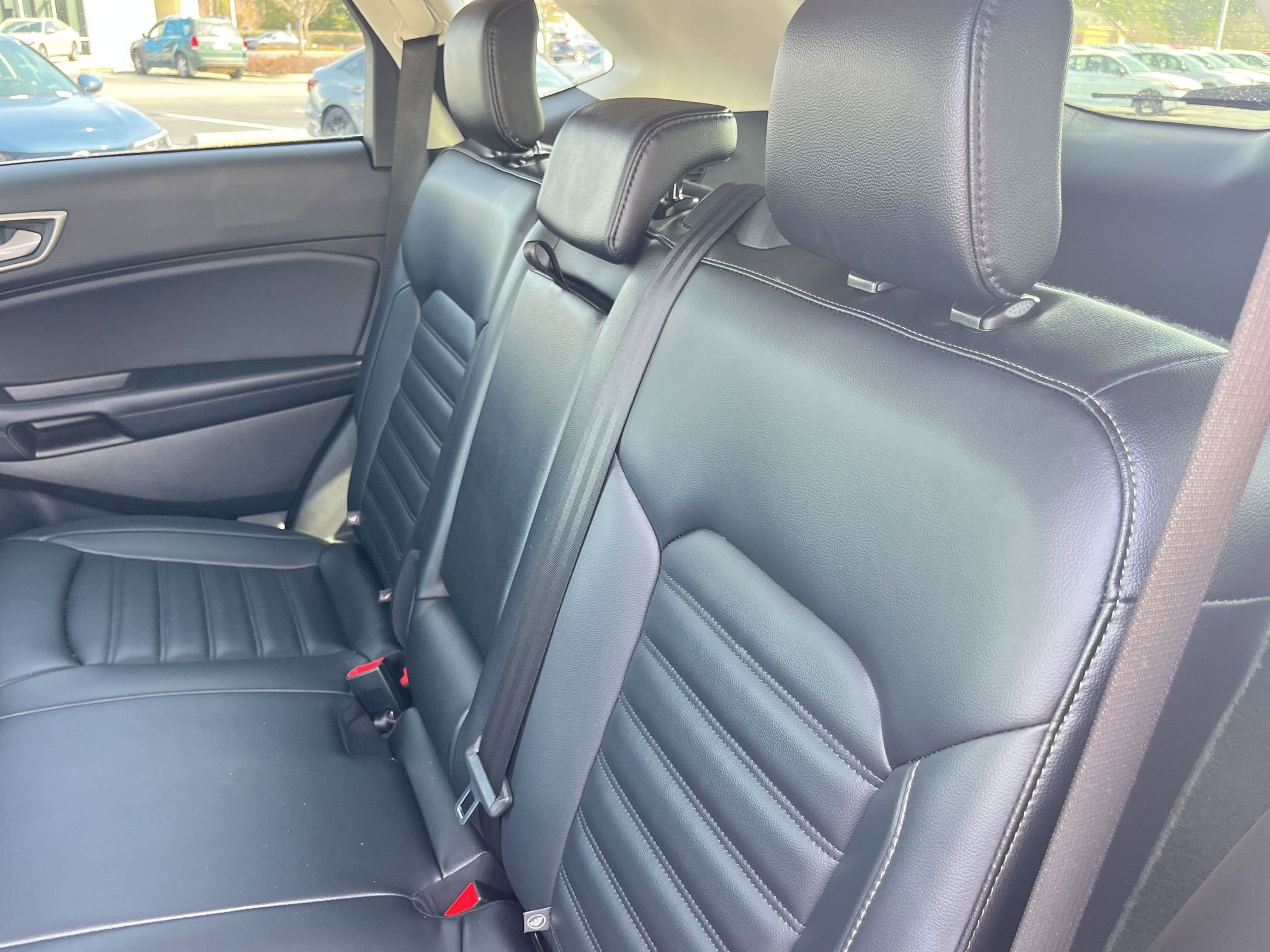 Used 2024 Ford Edge SEL image 28