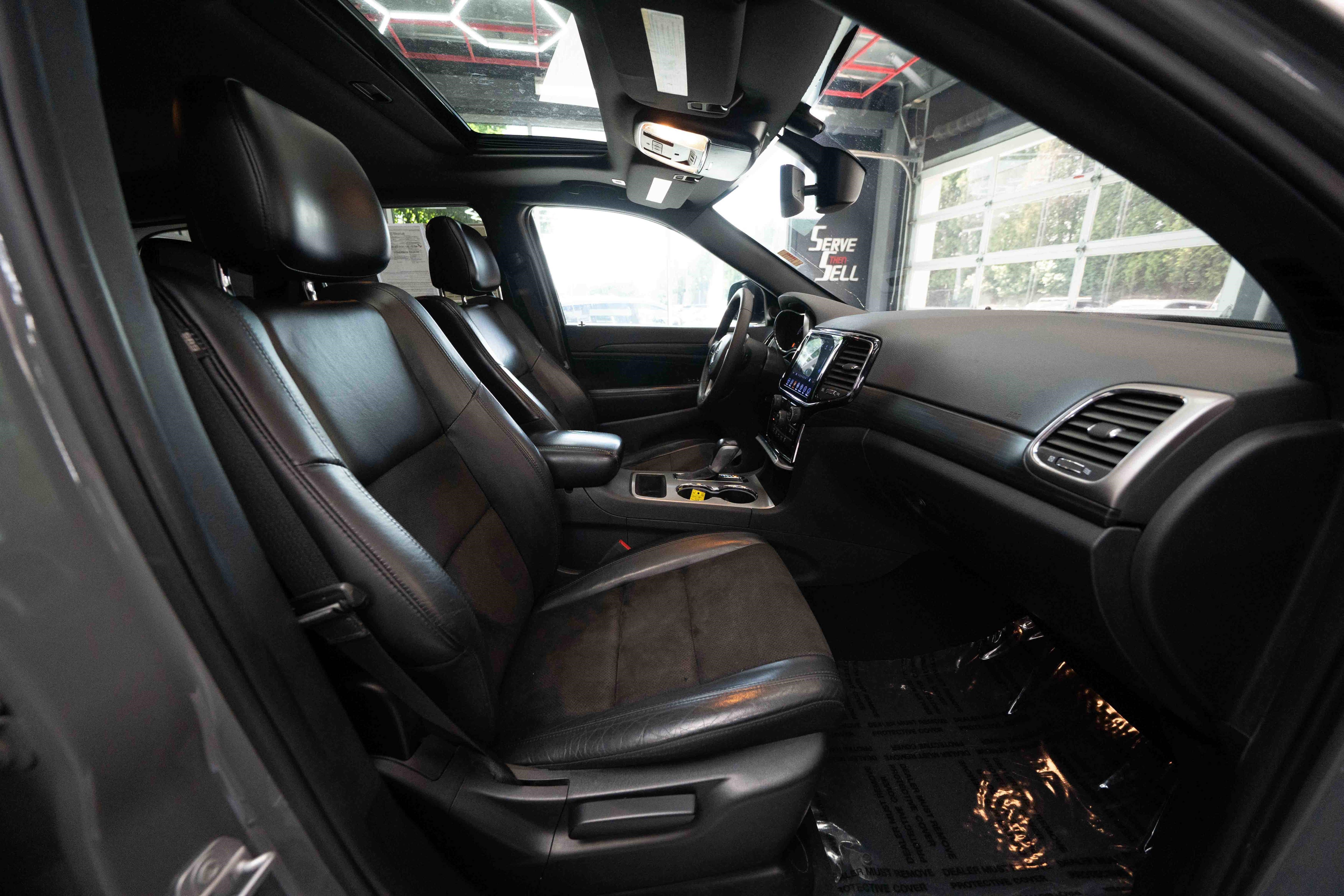 Used 2019 Jeep Grand Cherokee Altitude AWD/4WD image 26