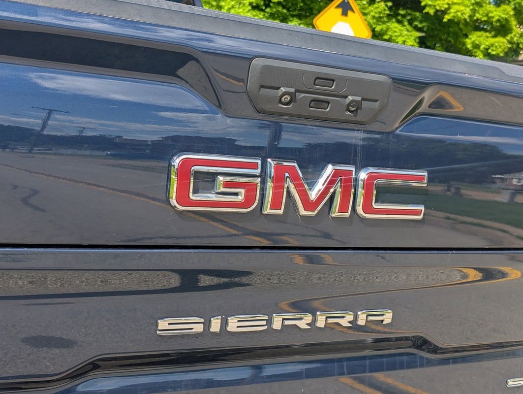 Used 2021 GMC Sierra 1500 SLT w/ SLT Premium Package AWD/4WD image 28