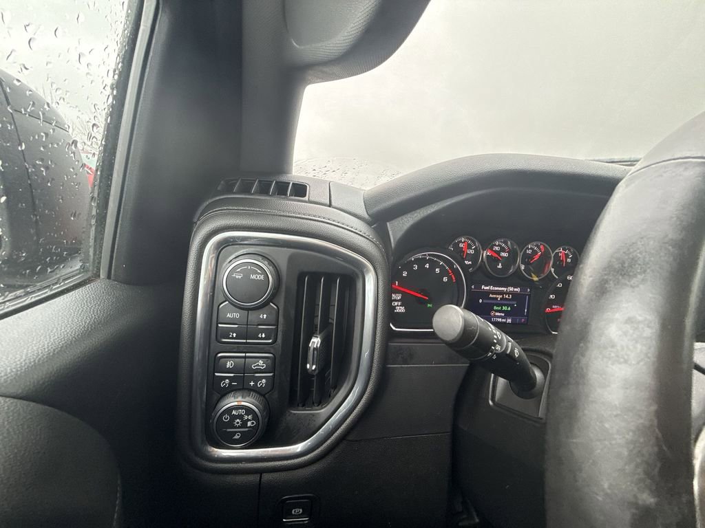 Certified 2020 Chevrolet Silverado 1500 RST image 24