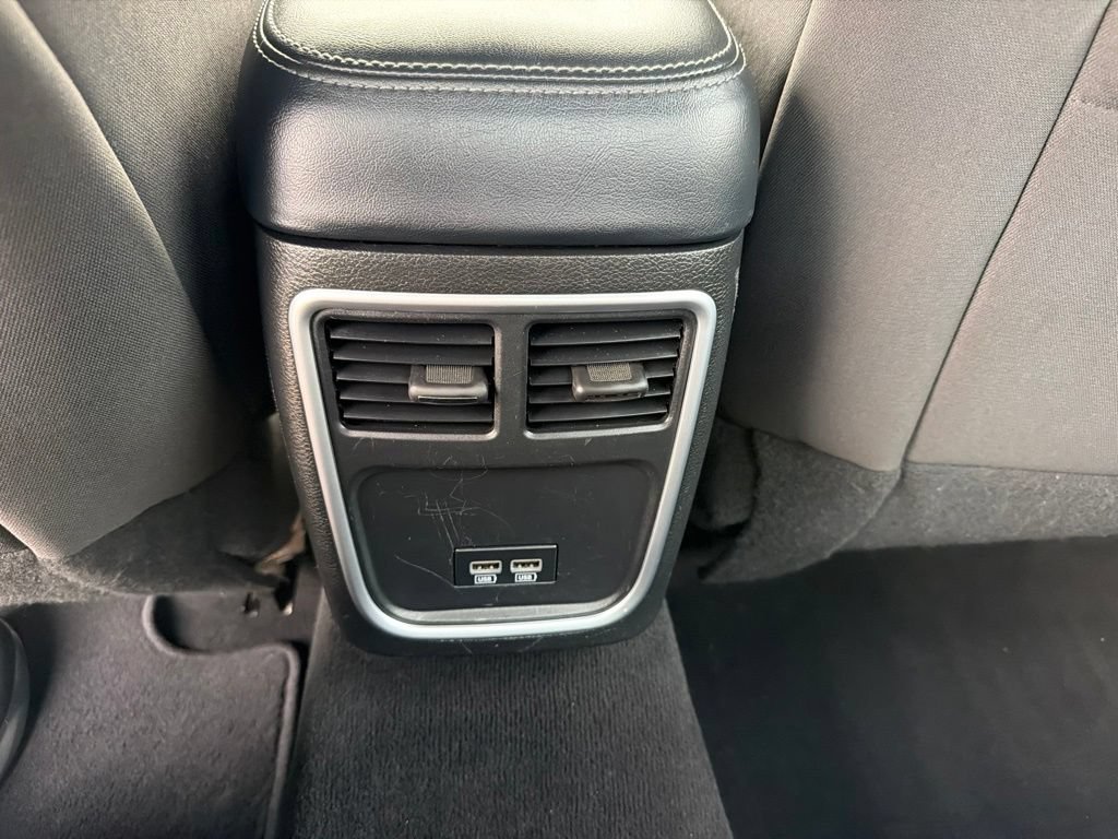 Used 2022 Dodge Charger SXT RWD image 17
