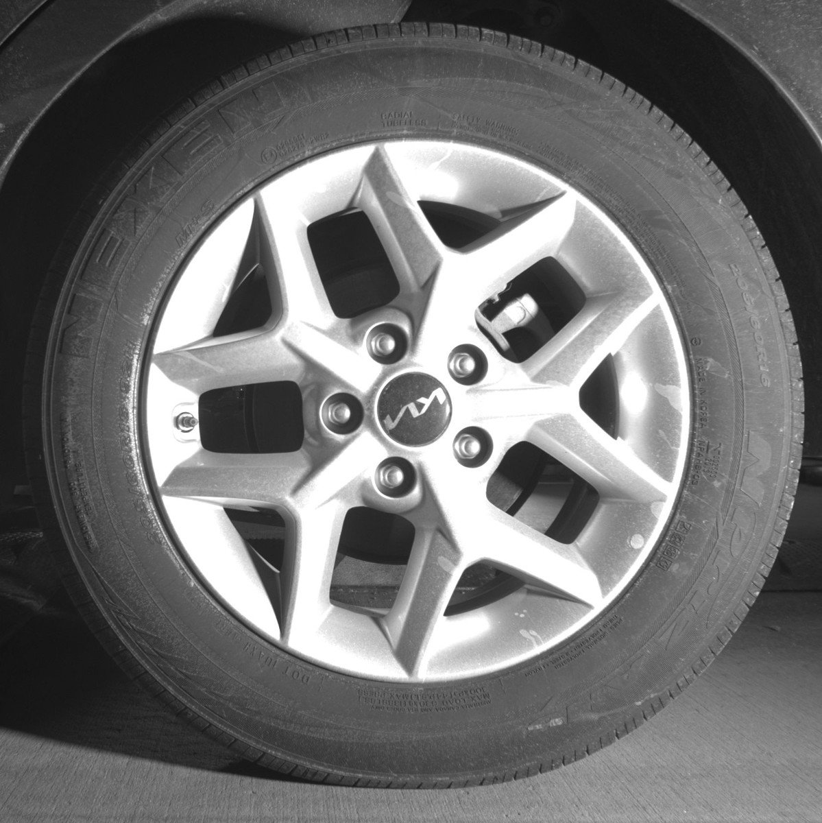 Used 2025 Kia Soul LX w/ LX Technology Package image 14