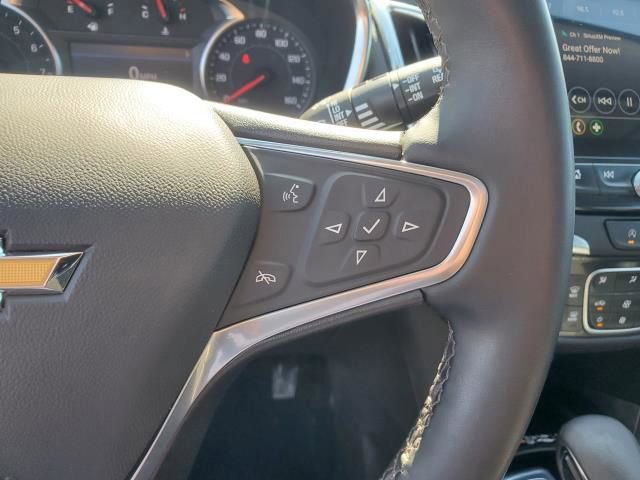 Used 2023 Chevrolet Equinox Premier image 23