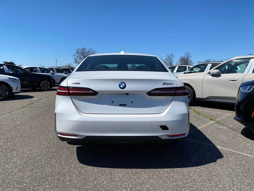 New 2026 BMW 530i xDrive AWD/4WD image 3