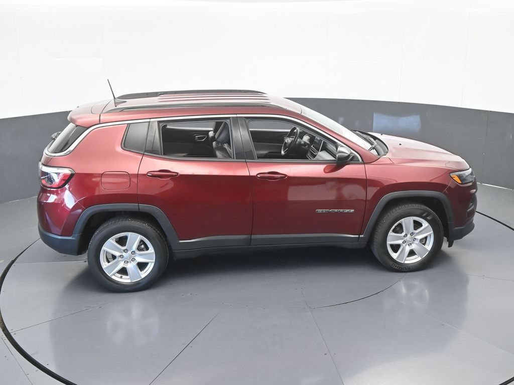 Used 2022 Jeep Compass Latitude AWD/4WD image 46