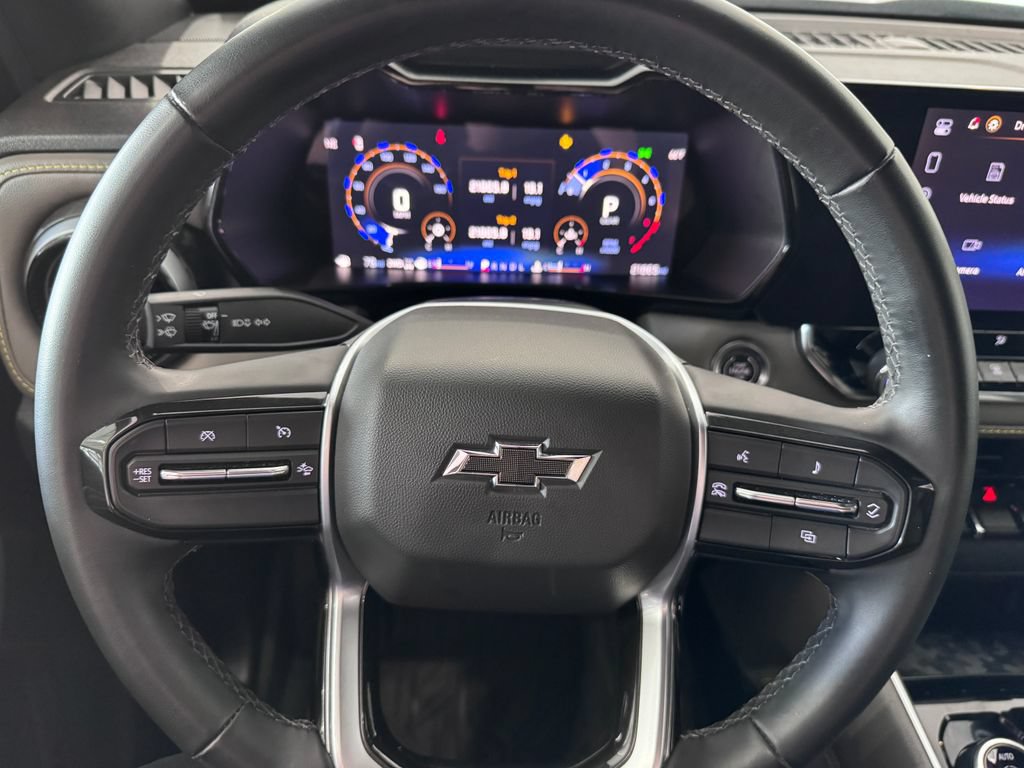 Certified 2024 Chevrolet Colorado ZR2 w/ Safety Package AWD/4WD image 12
