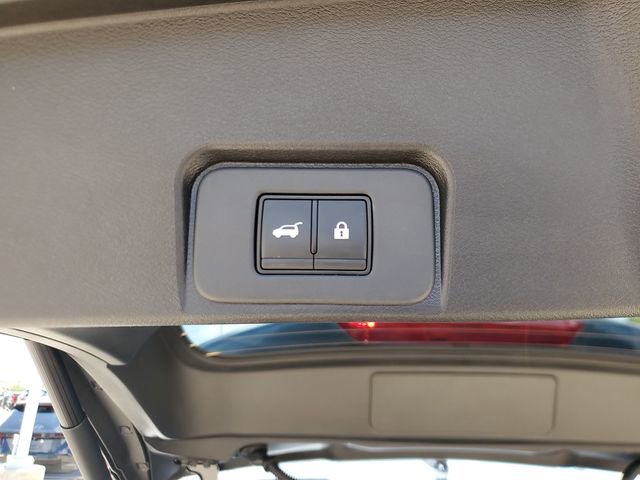 Used 2026 Nissan Rogue SL FWD image 7
