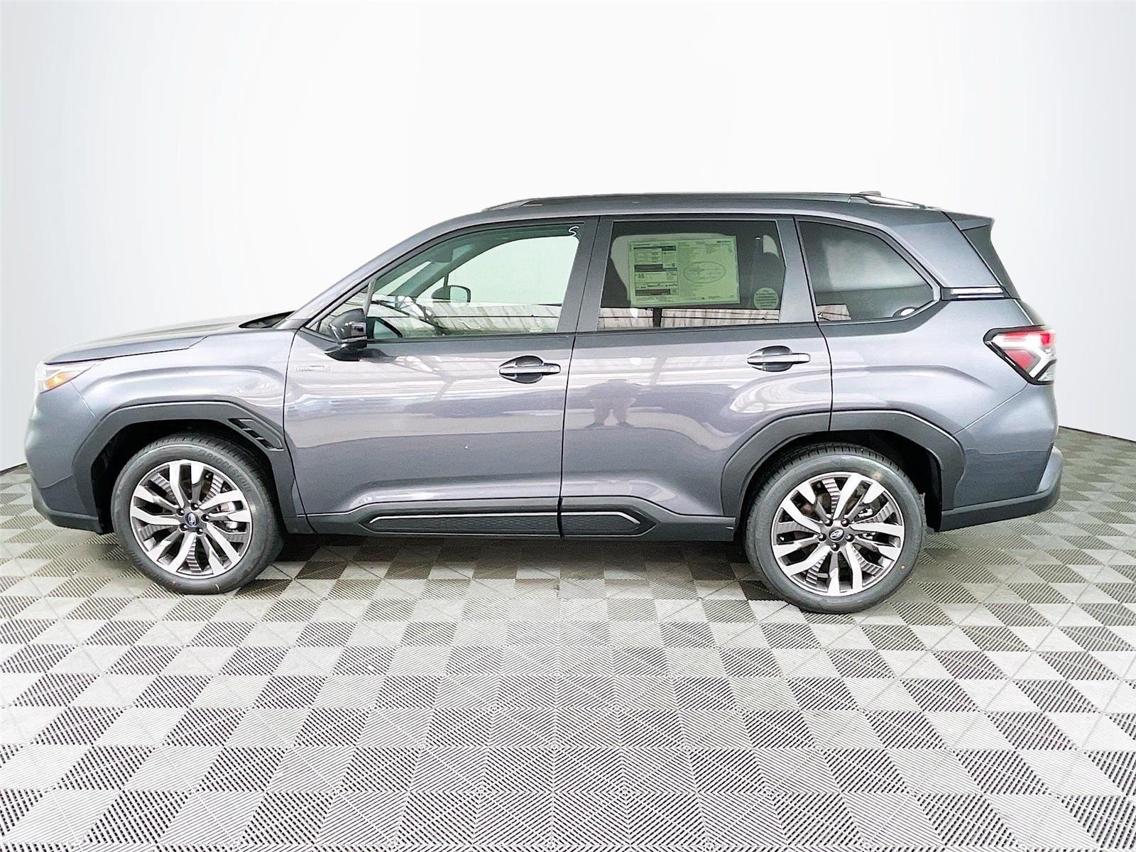 New 2026 Subaru Forester Touring AWD/4WD image 4