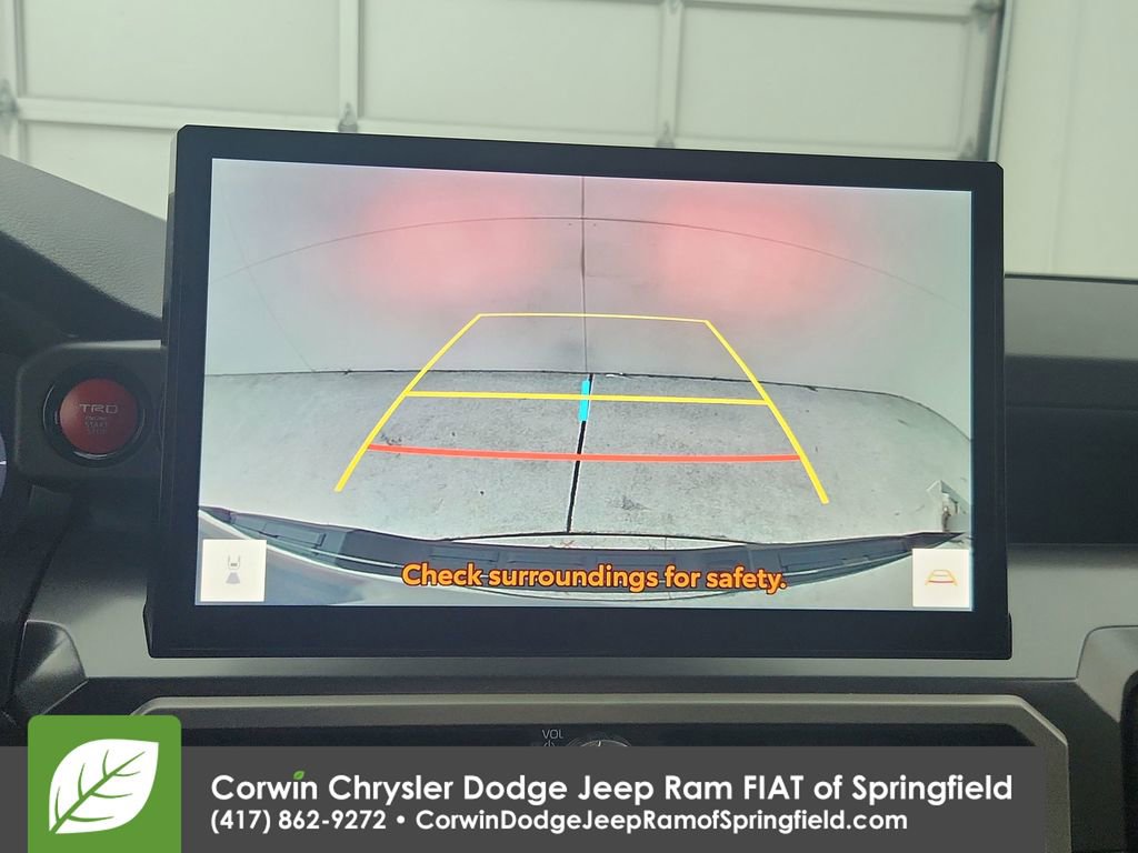 Used 2025 Toyota Tacoma TRD Off-Road image 24