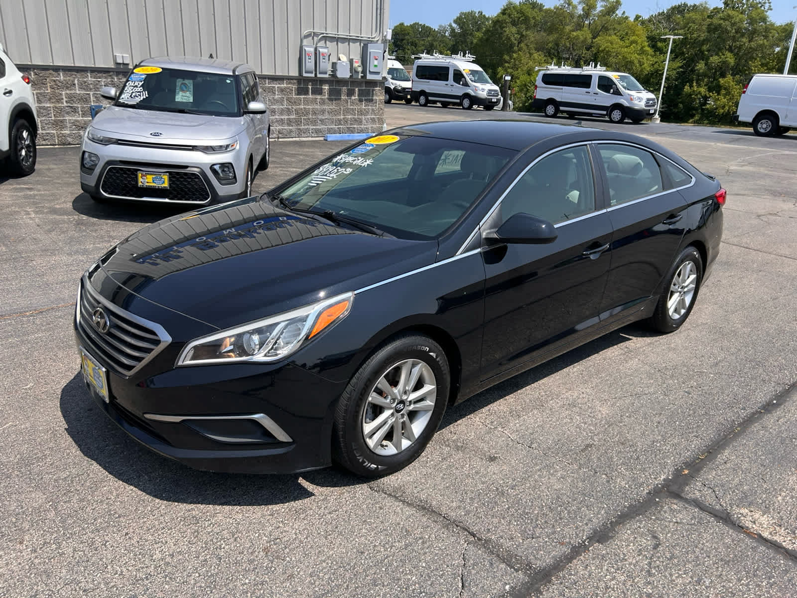 Used 2017 Hyundai Sonata SE FWD image 7