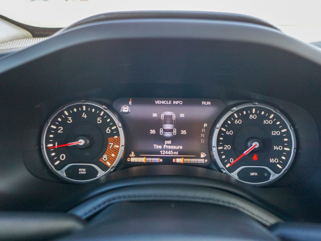 Used 2021 Jeep Renegade Latitude w/ Sun & Sound Group image 20