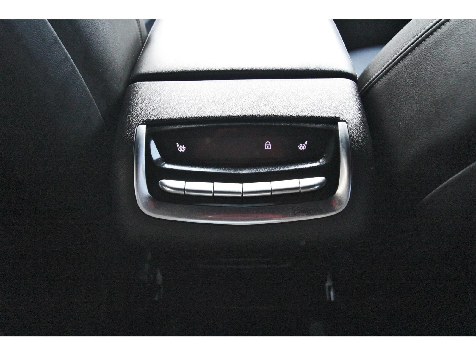 Used 2023 Cadillac XT6 Premium Luxury FWD image 15