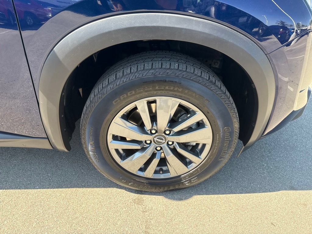Used 2024 Nissan Pathfinder SV FWD image 10