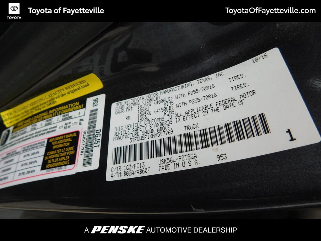 Used 2017 Toyota Tundra SR5 AWD/4WD image 11