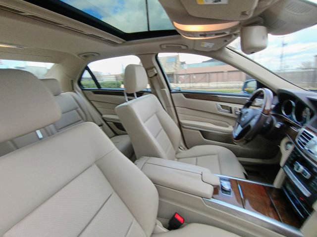 Used 2014 Mercedes-Benz E 250 BlueTEC Sedan image 50