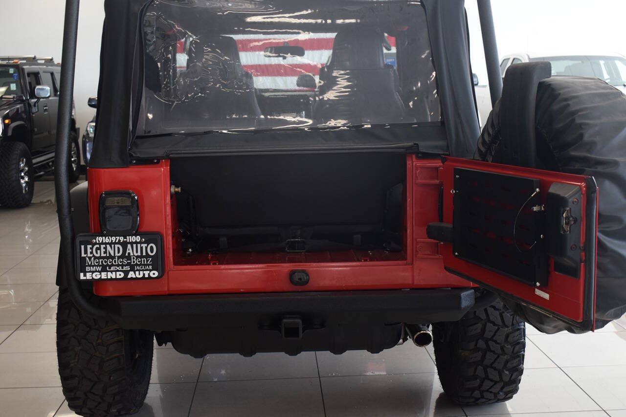 Used 2004 Jeep Wrangler SE AWD/4WD image 18