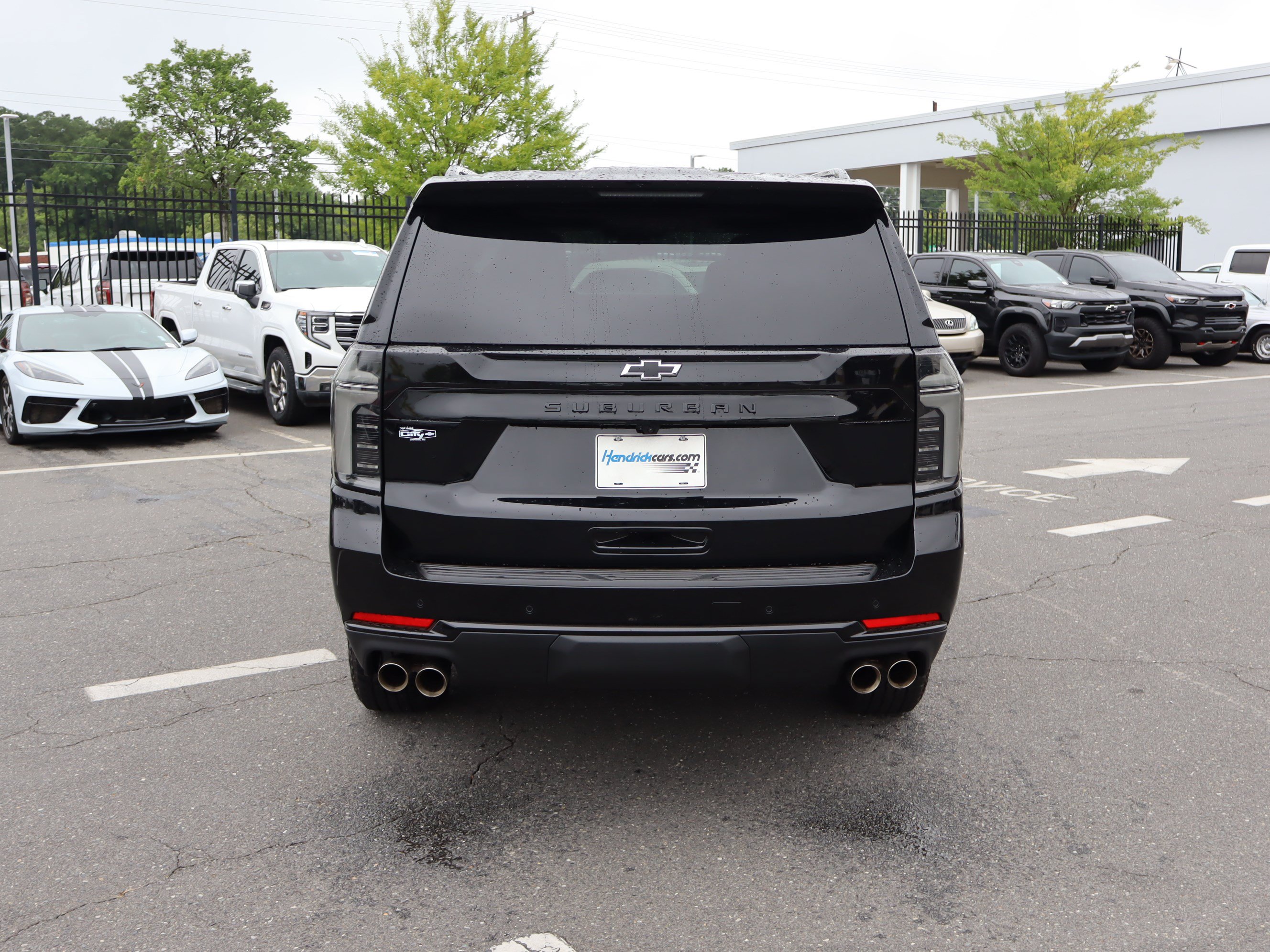 Used 2026 Chevrolet Suburban Z71 w/ Comfort Package AWD/4WD image 20