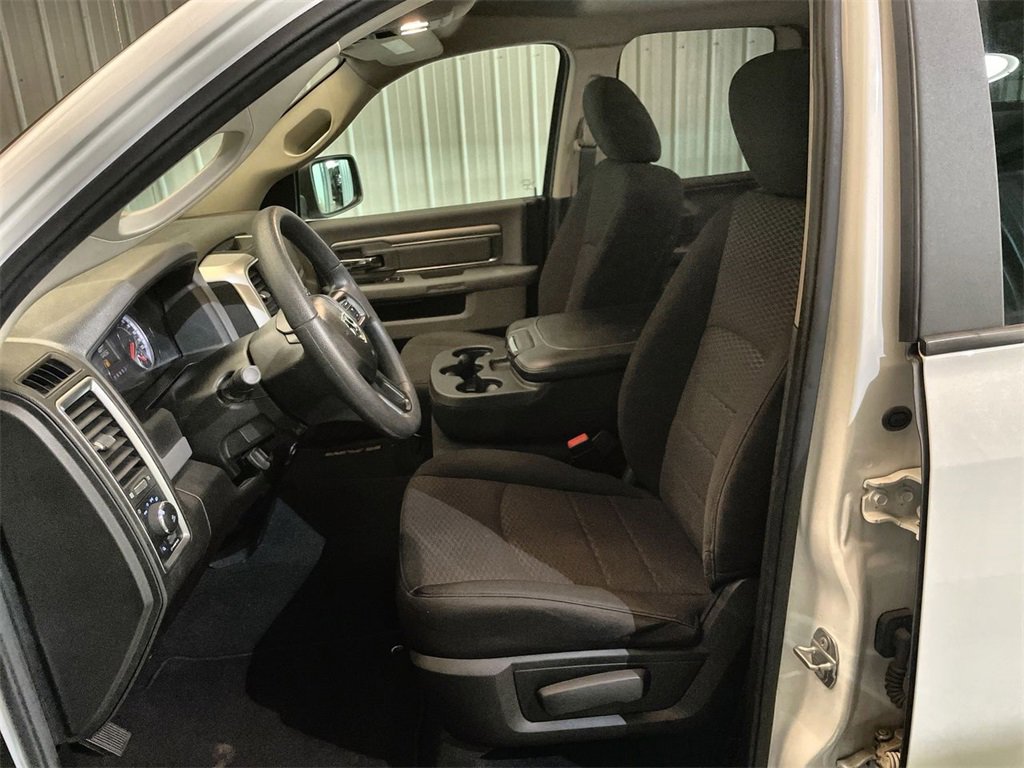 Used 2020 RAM 1500 Classic Warlock image 17