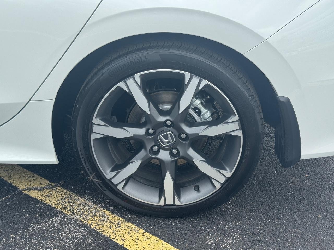 Certified 2025 Honda Civic FWD Hybrid Sedan image 10