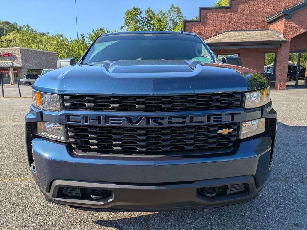 Used 2020 Chevrolet Silverado 1500 Custom w/ Custom Value Package RWD image 9