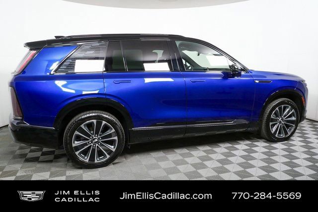 Used 2026 Cadillac Vistiq Sport image 2