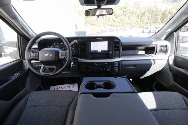 New 2026 Ford F250 XL image 4