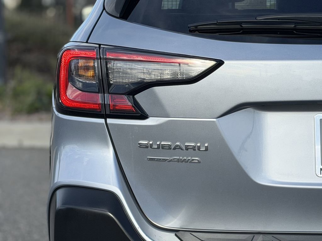 Used 2023 Subaru Outback Limited XT image 11