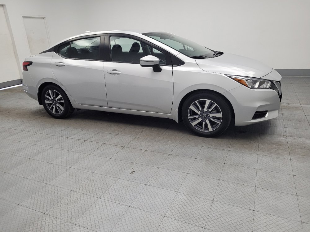 Used 2020 Nissan Versa SV FWD image 11