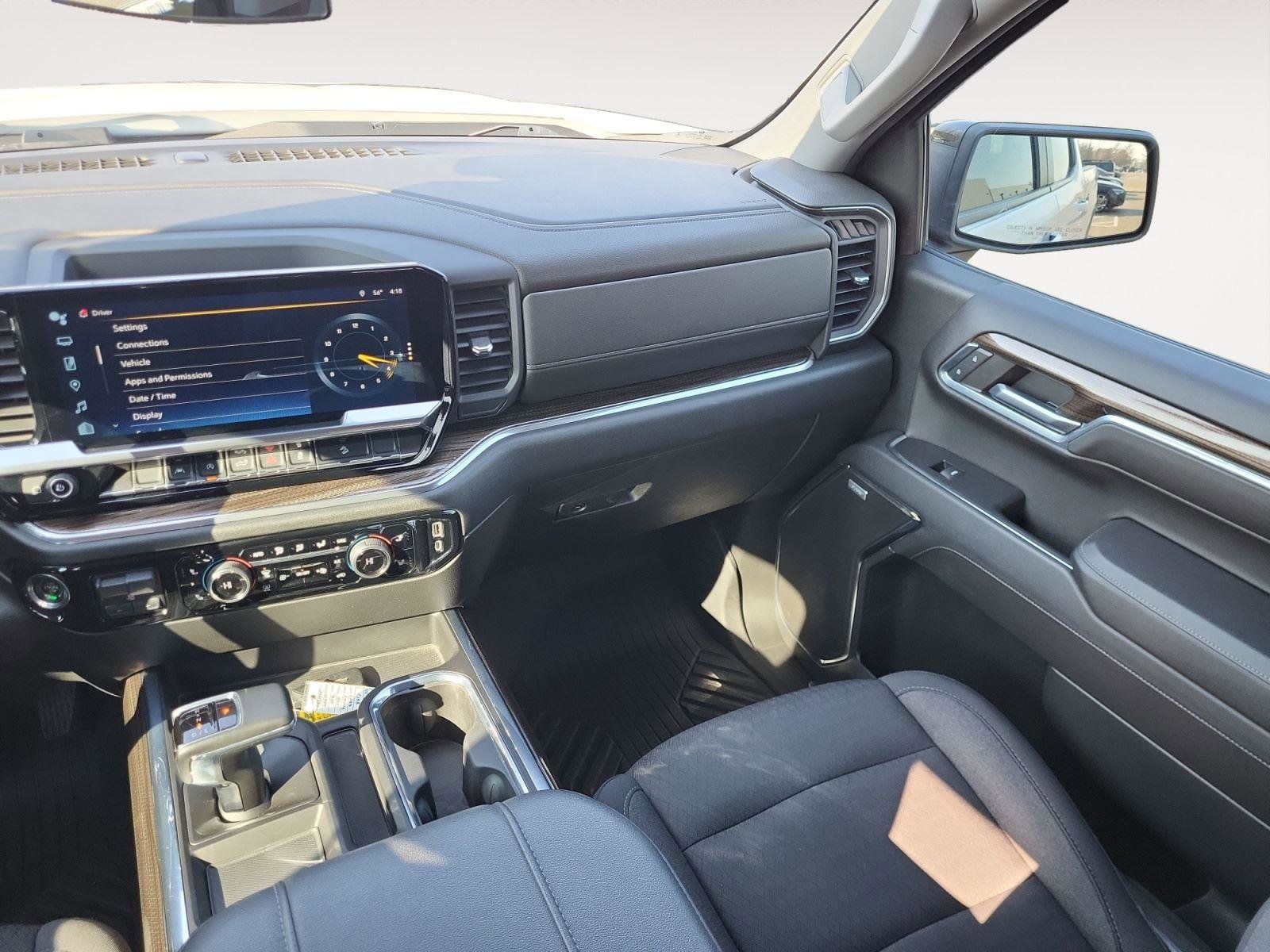 Used 2023 Chevrolet Silverado 1500 RST image 12